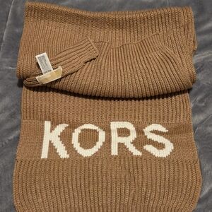 Michael Kors Brown Knit Scarf
